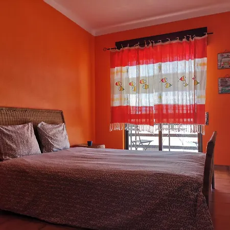 Beach House Surfing Peniche Ferienhaus *